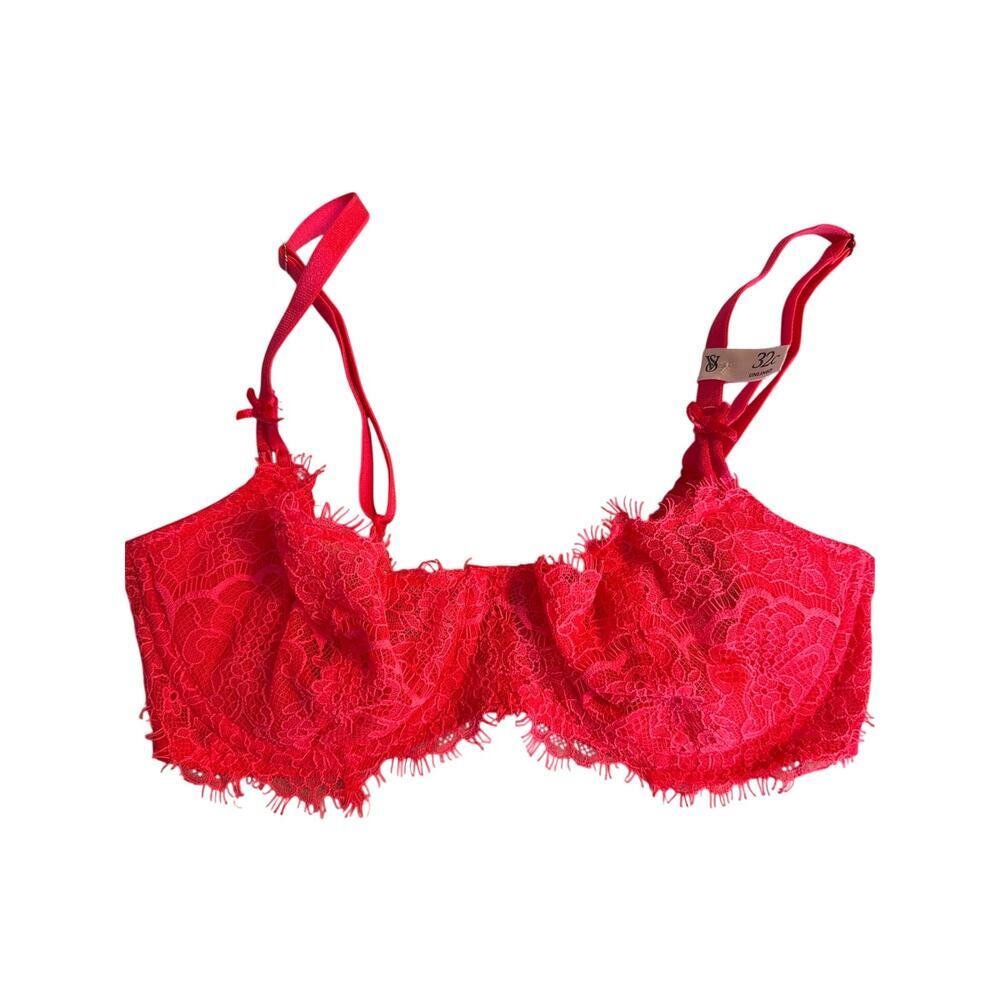 VICTORIAS SECRET - NEW- Dream Angels push up bra 32C - unlined